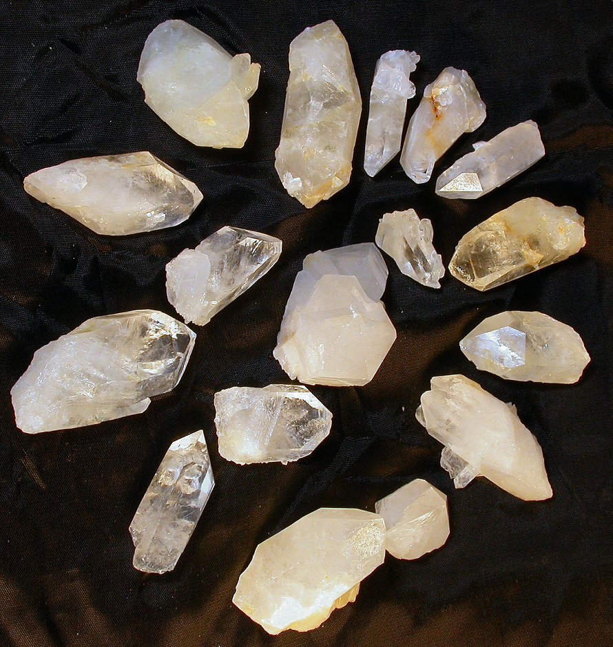 wholesale quartz crystals by the pound bulk crystals